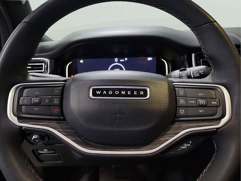 Used 2022 Jeep Wagoneer Series II w/ Premium Group I image 19