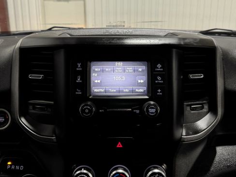 Used 2021 RAM 2500 Tradesman w/ Chrome Appearance Group image 33