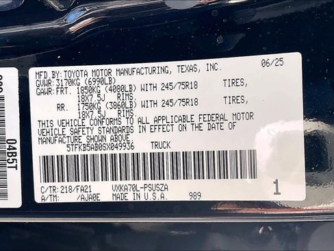 Used 2025 Toyota Tundra SR w/ SR Tow Package image 34