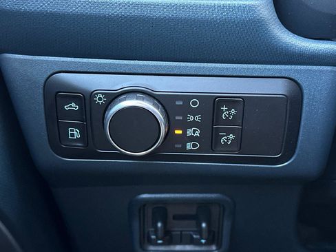 New 2025 Ford Maverick Lariat w/ Black Appearance Package image 22