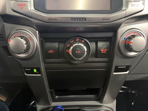 Used 2012 Toyota 4Runner SR5 w/ Premium Pkg AWD/4WD image 25