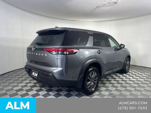 Used 2025 Nissan Pathfinder S FWD image 5