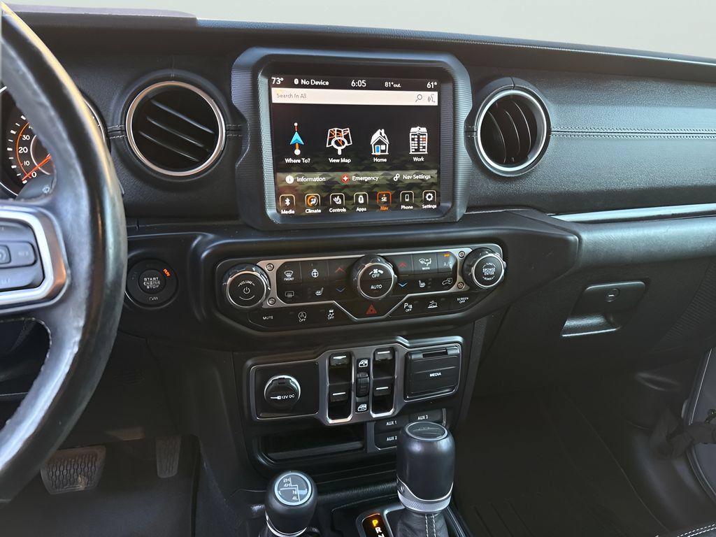 Used 2020 Jeep Gladiator Overland w/ Dual Top Group AWD/4WD image 25