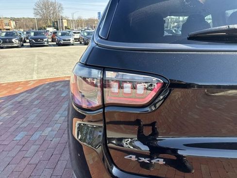 Used 2021 Jeep Compass Trailhawk image 10