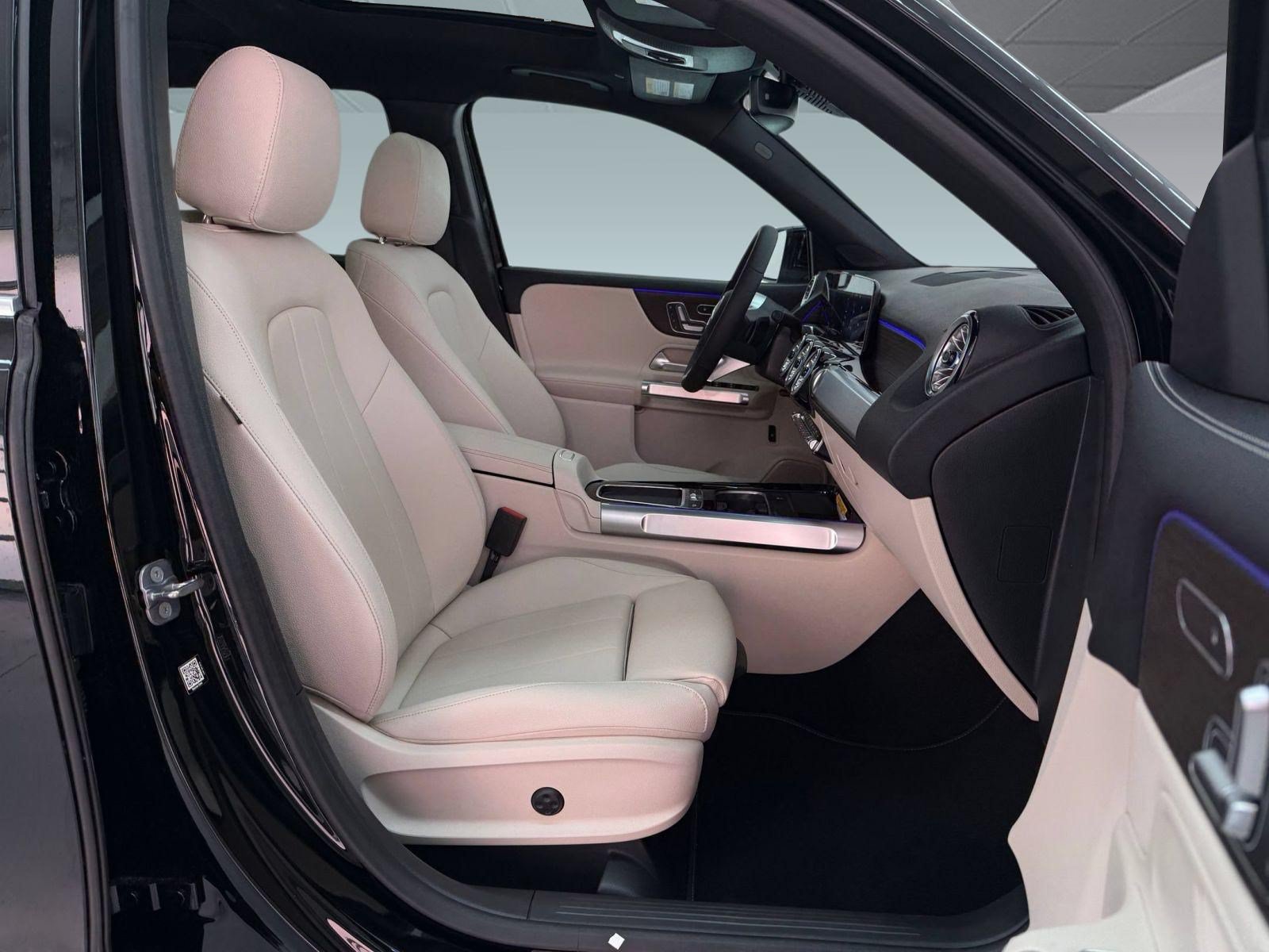 New 2026 Mercedes-Benz GLB 250 image 23