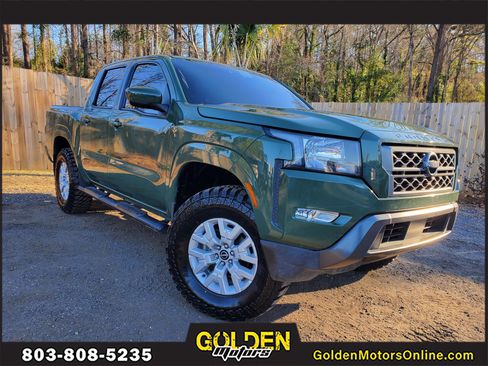 Used 2022 Nissan Frontier SV image 1