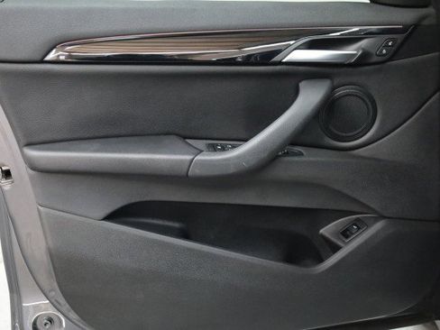 Used 2019 BMW X1 sDrive28i image 15