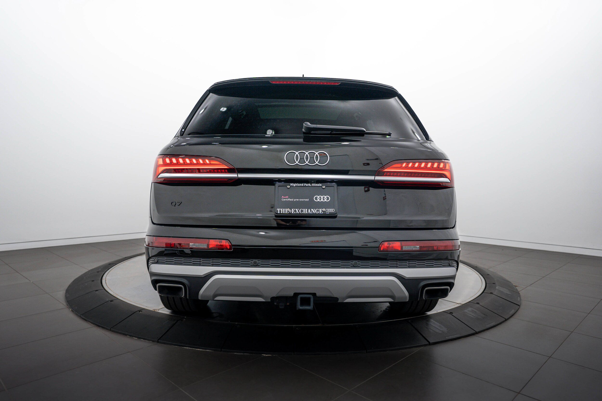 Certified 2025 Audi Q7 3.0T Prestige w/ Prestige Package AWD/4WD image 22