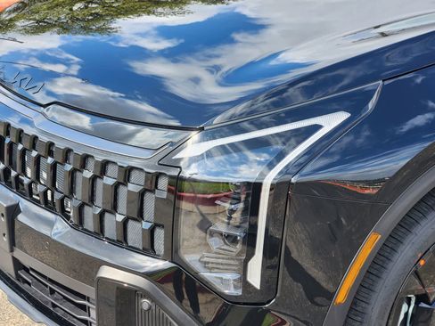 New 2026 Kia Sportage X-Line AWD/4WD image 7