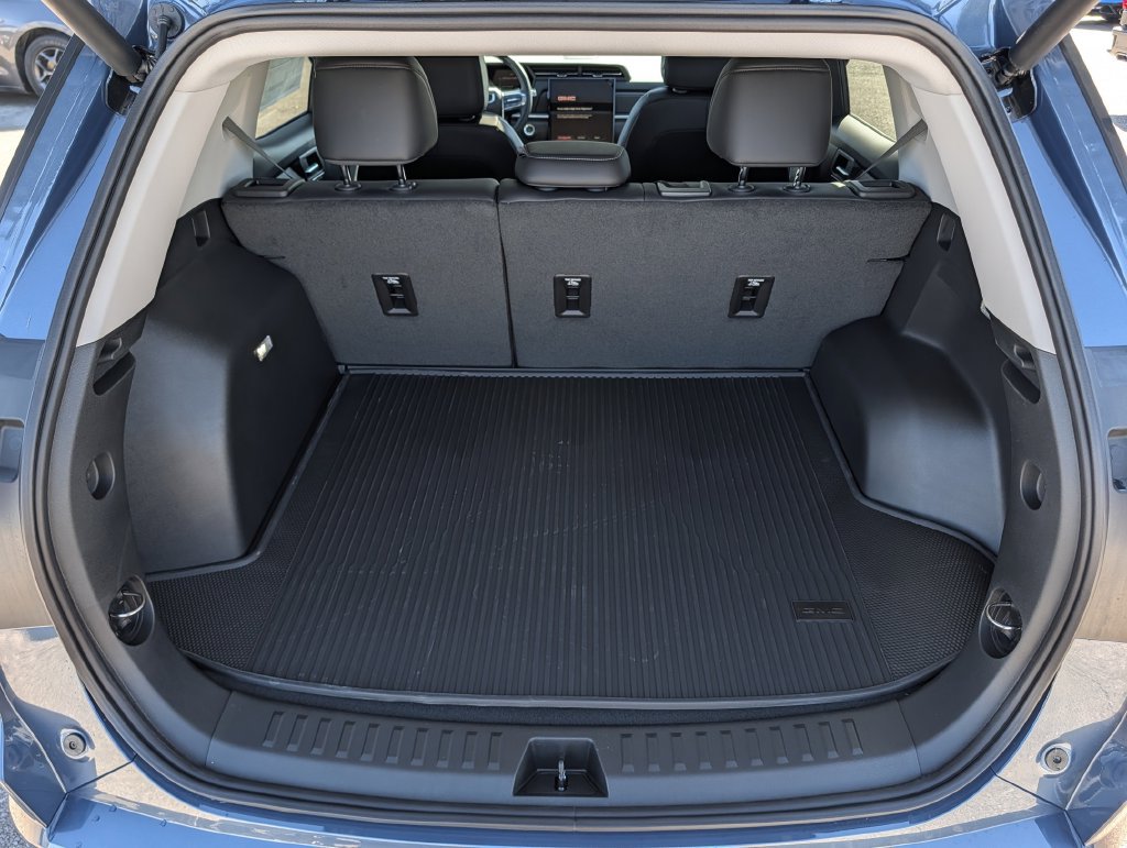 New 2027 GMC Terrain Denali w/ LPO, Floor Liner Package AWD/4WD image 29