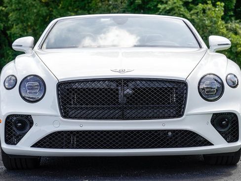 Used 2024 Bentley Continental GT Speed AWD/4WD image 11