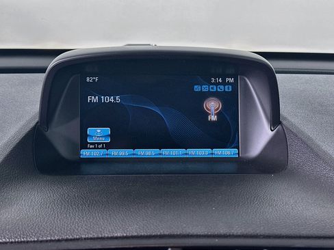 Used 2015 Buick Encore FWD image 19