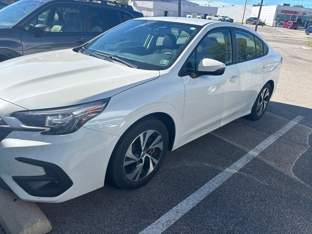Used 2023 Subaru Legacy Premium AWD/4WD image 2