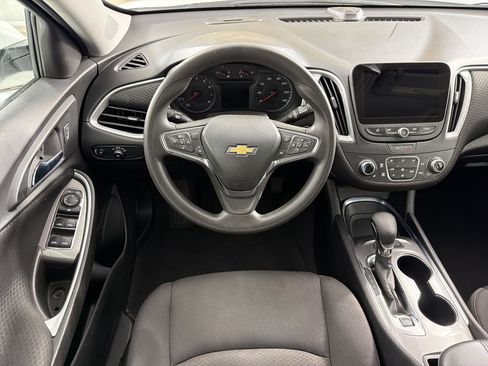 Used 2023 Chevrolet Malibu LT FWD image 26