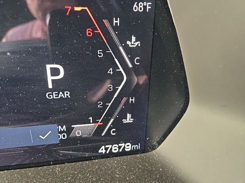 Used 2023 GMC Canyon AT4X image 3