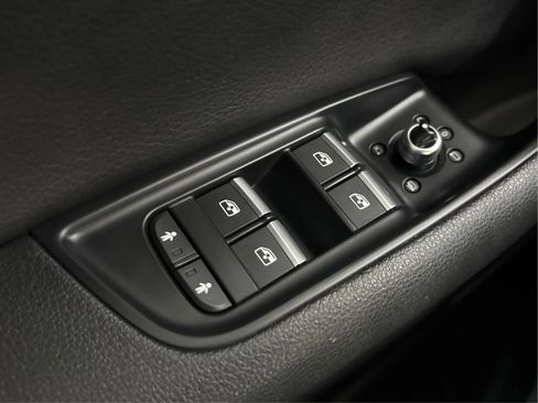 Used 2018 Audi Q7 3.0T Premium Plus image 43