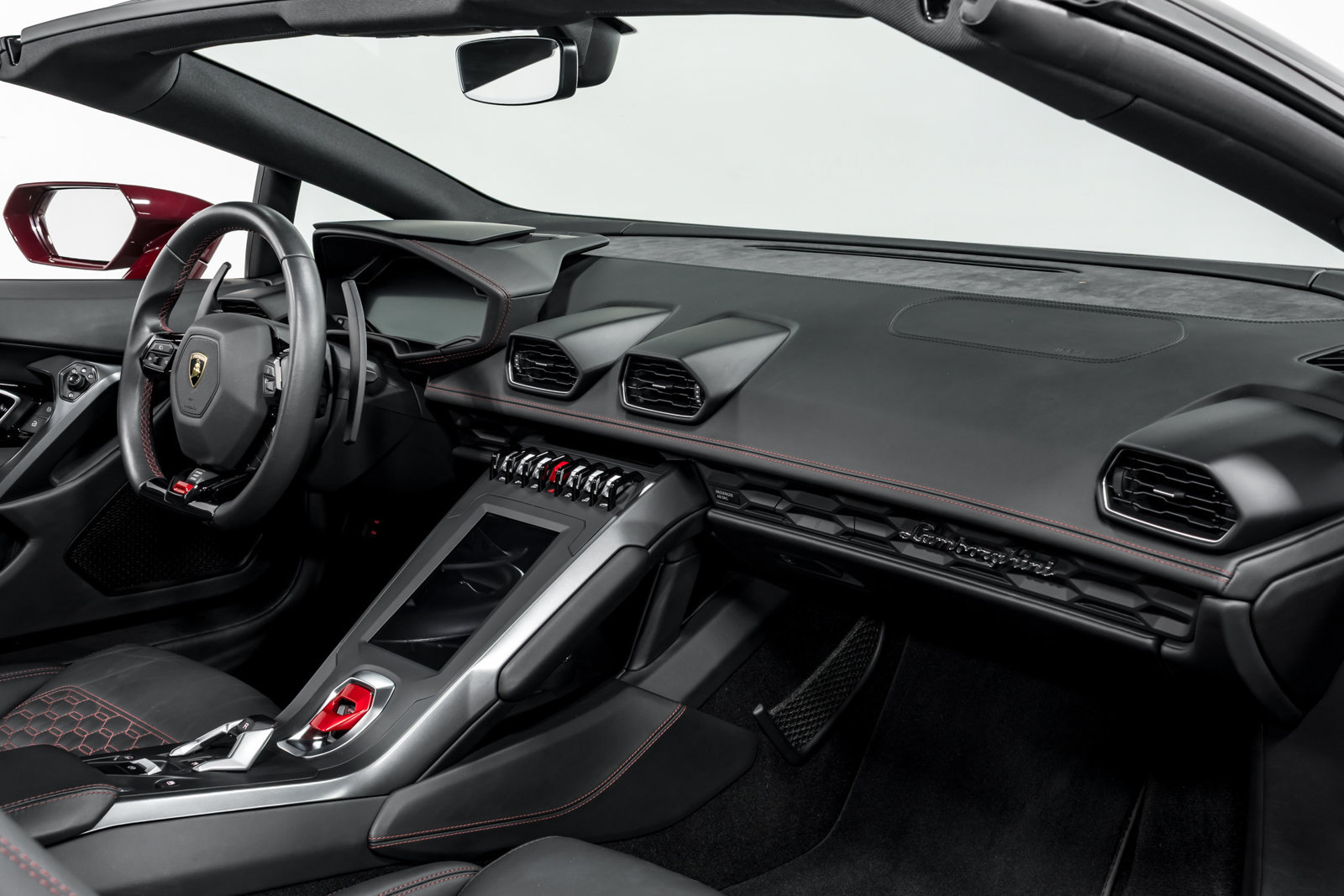 Used 2022 Lamborghini Huracan EVO RWD image 31