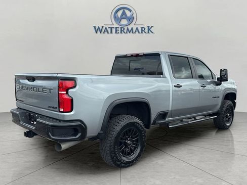 Used 2025 Chevrolet Silverado 2500 ZR2 w/ Technology Package AWD/4WD image 5
