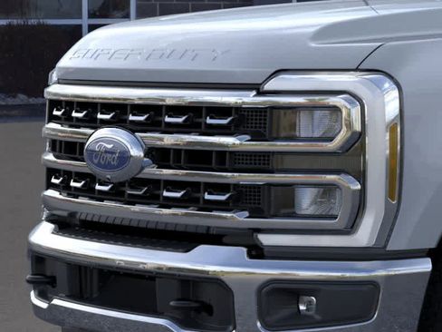 New 2026 Ford F350 Lariat w/ FX4 Off-Road Package image 17