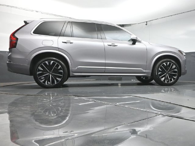 Used 2026 Volvo XC90 B6 Plus w/ Protection Package Premier AWD/4WD image 39
