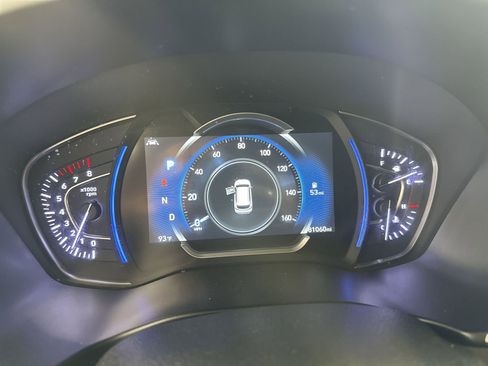 Used 2020 Hyundai Santa Fe SEL FWD image 15