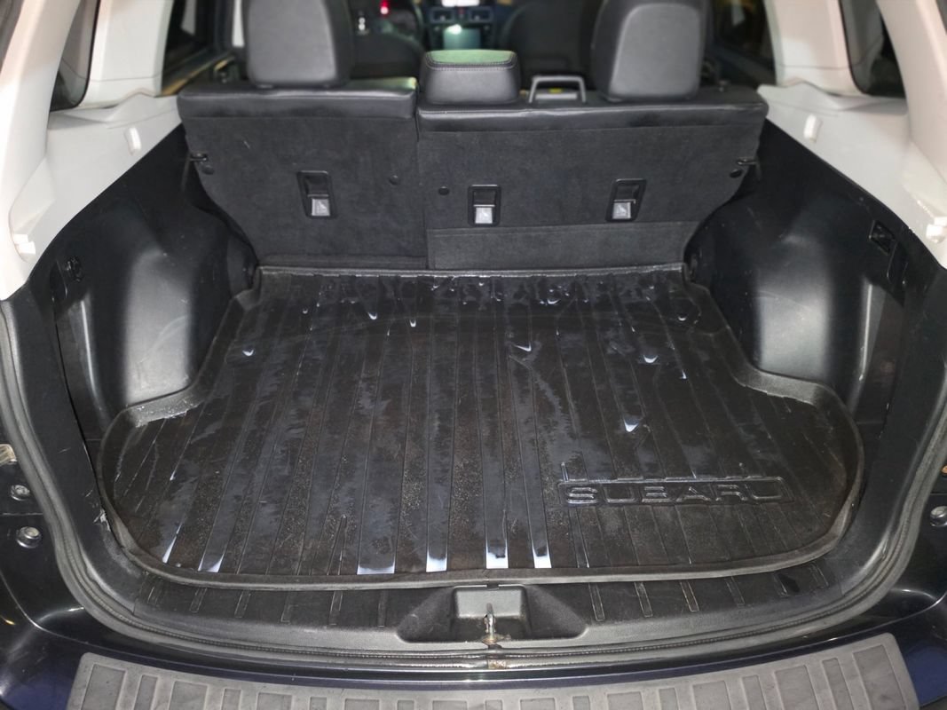 Used 2018 Subaru Forester 2.5i Premium w/ Popular Package #3A AWD/4WD image 8