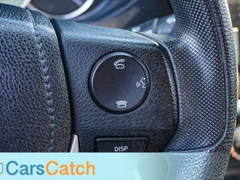 Used 2015 Toyota Corolla LE FWD image 24