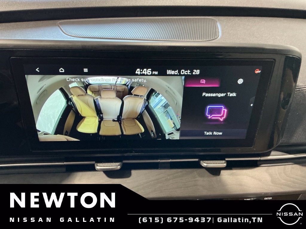 Used 2022 Kia Carnival EX FWD image 10