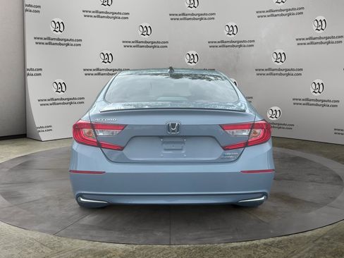 Used 2022 Honda Accord Sport image 4