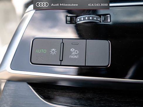 Used 2023 Audi Q7 2.0T Premium Plus w/ Premium Plus Package AWD/4WD image 28