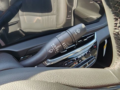 New 2026 Buick Envista Avenir image 23