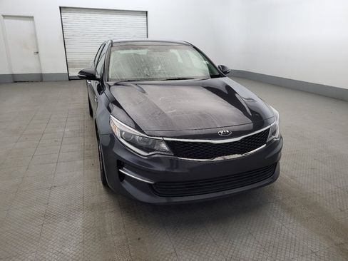 Used 2017 Kia Optima LX FWD image 14
