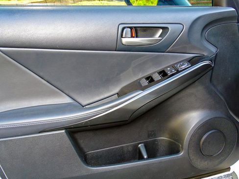 Used 2021 Lexus IS 300 w/ Accessory Package image 13