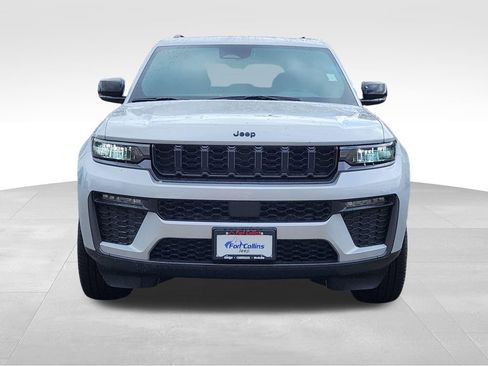New 2026 Jeep Grand Cherokee Limited AWD/4WD image 2