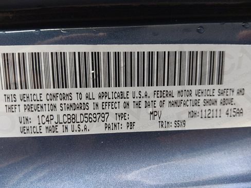 Used 2020 Jeep Cherokee Latitude FWD image 33