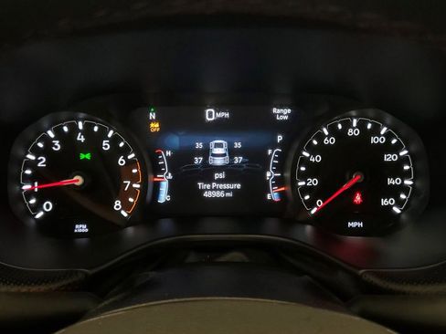 Used 2025 Jeep Compass Trailhawk AWD/4WD image 16