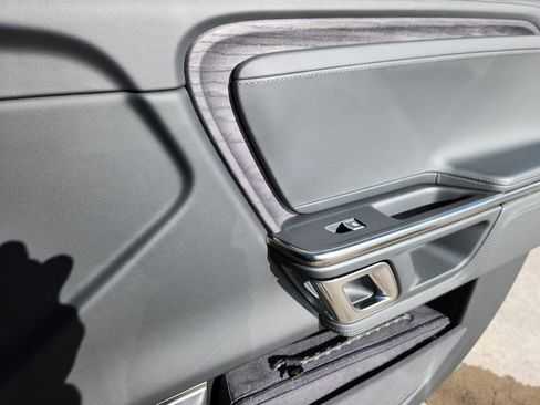 Used 2022 Rivian R1T Adventure image 14