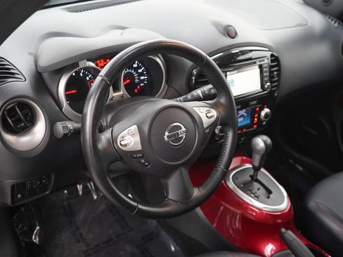 Used 2015 Nissan Juke SL FWD image 20