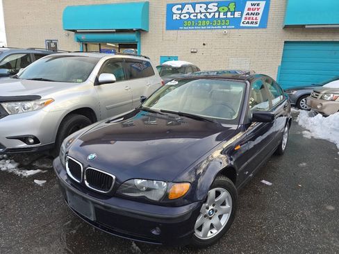 Used 2002 BMW 325xi Sedan AWD/4WD image 3