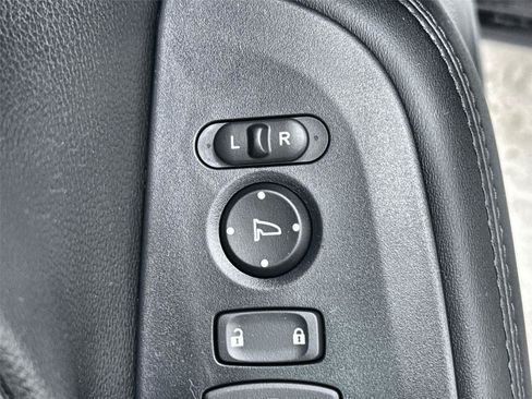 New 2027 Honda HR-V LX image 14