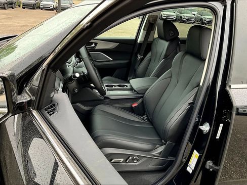 Used 2025 Acura MDX FWD image 27