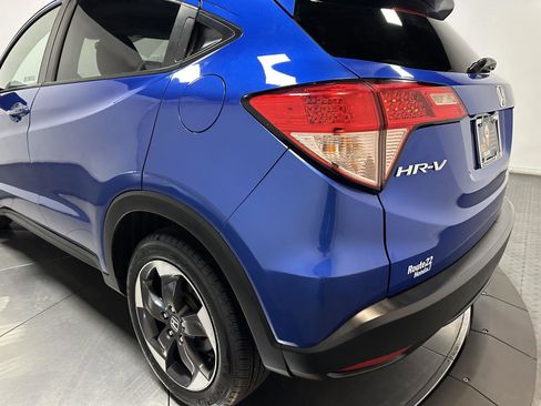 Used 2018 Honda HR-V EX image 10