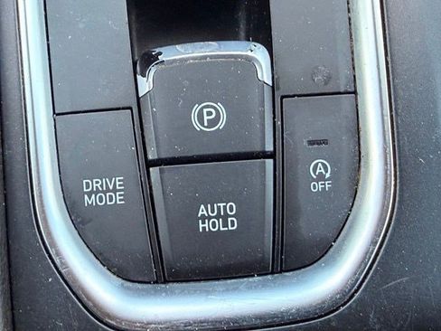 Used 2019 Hyundai Santa Fe SEL FWD image 26
