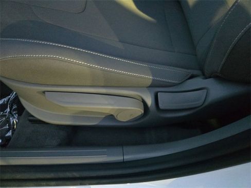 New 2026 Hyundai Elantra Sport image 12