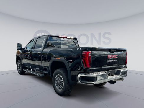 New 2026 GMC Sierra 2500 SLT w/ SLT Premium Package image 2