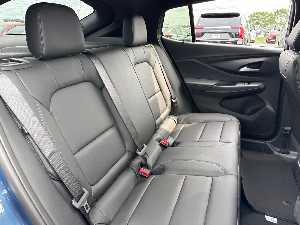 New 2026 Buick Envista Sport Touring w/ Convenience I Package FWD image 35