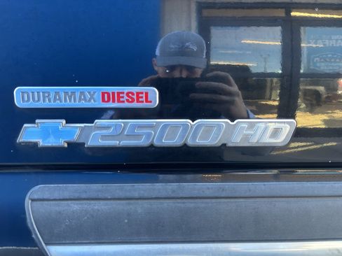 Used 2006 Chevrolet Silverado 2500 LT w/ Heavy-Duty Power Package image 34