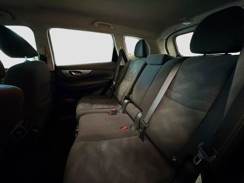 Used 2016 Nissan Rogue S image 24