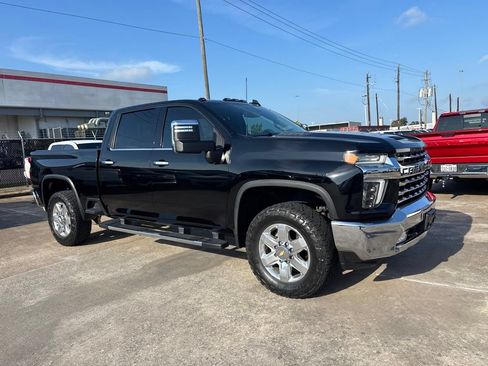 Used 2021 Chevrolet Silverado 2500 LTZ w/ LTZ Convenience Package AWD/4WD image 4