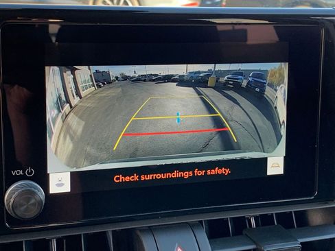 Used 2025 Toyota RAV4 LE image 17